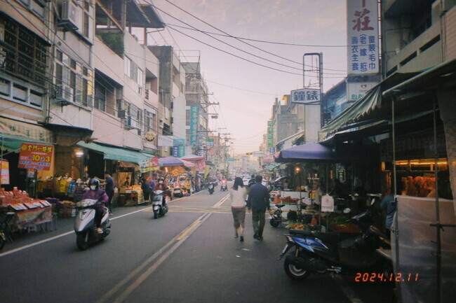 101137_0.jpg